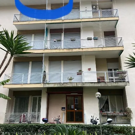 Appartamento Nido Di Valter, 5 Min A Piedi Dalla E Dal Centro