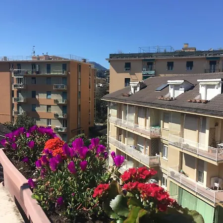 Appartement Nido Di Valter, 5 Min A Piedi Dalla E Dal Centro