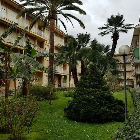 Nido Di Valter, 5 Min A Piedi Dalla E Dal Centro